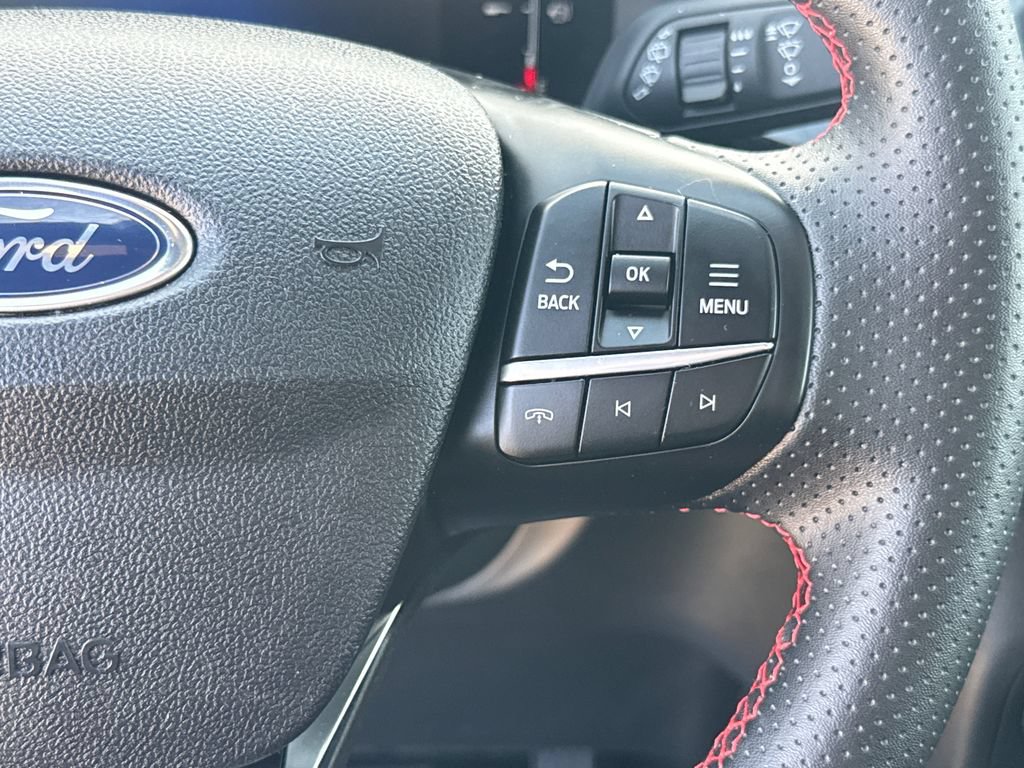 Certified 2025 Ford Escape ST-Line FWD image 17