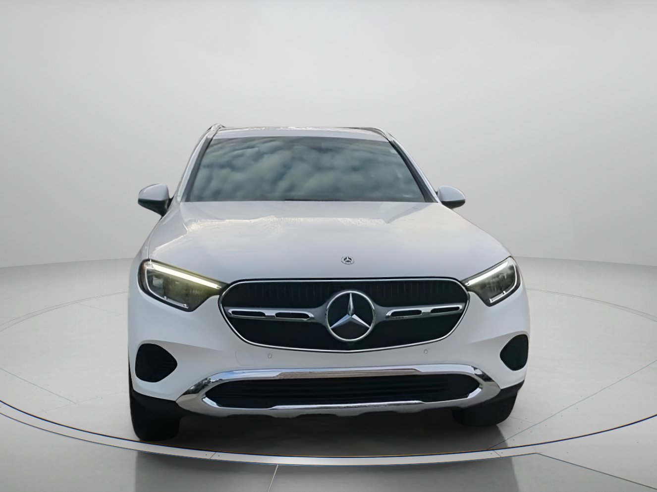 Used 2025 Mercedes-Benz GLC 300 image 7