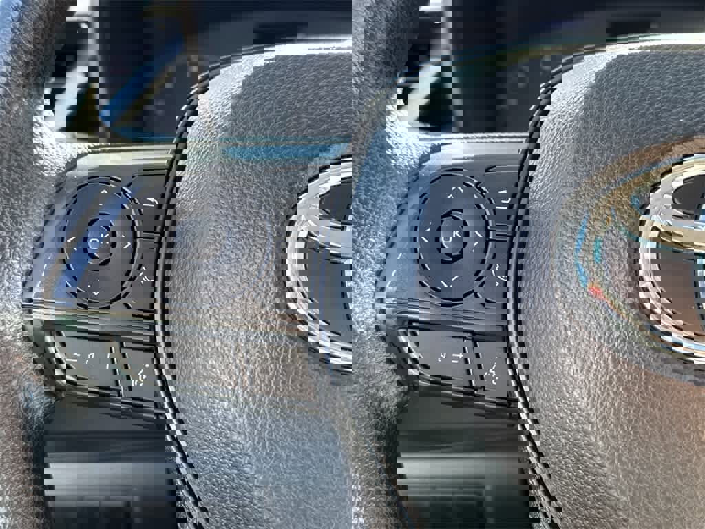 Used 2024 Toyota Corolla LE image 21