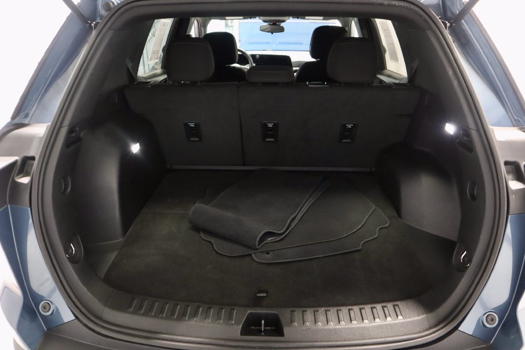 Used 2025 Chevrolet Equinox LT AWD/4WD image 15