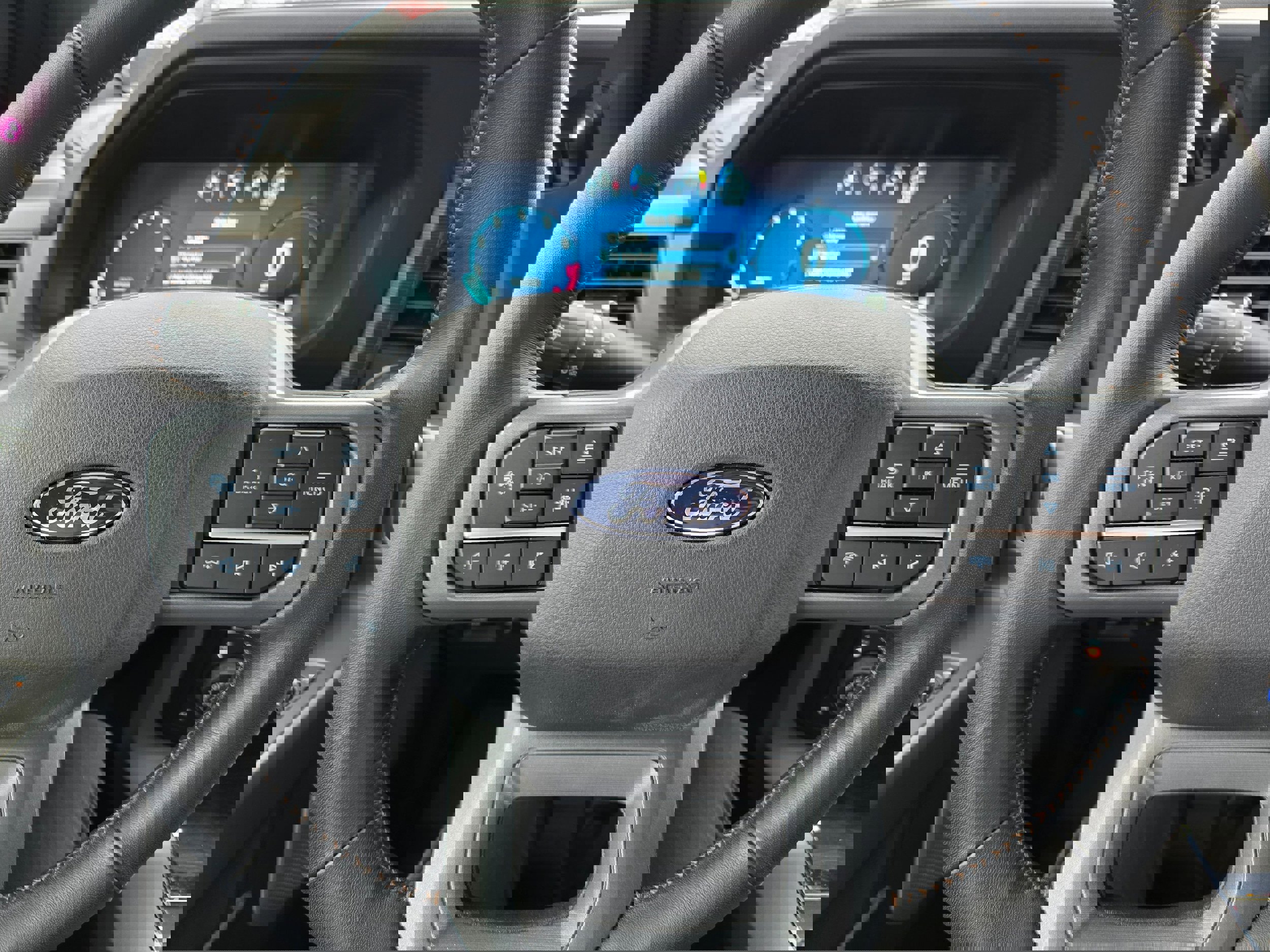 Certified 2024 Ford F150 Lariat w/ Equipment Group 502A High image 13