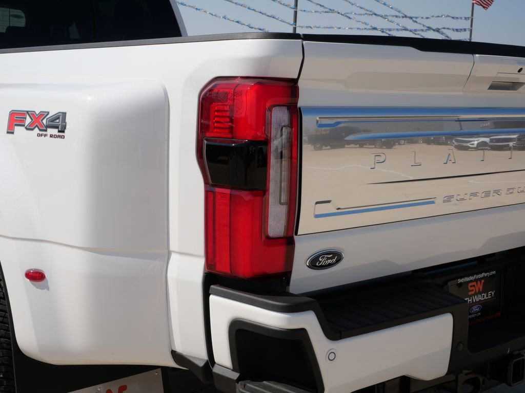 Certified 2026 Ford F350 Platinum w/ Platinum Plus Package AWD/4WD image 10