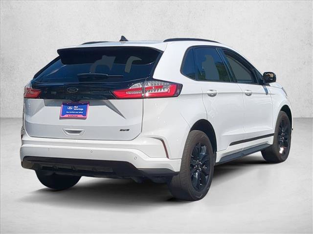 Certified 2024 Ford Edge SE w/ Black Appearance Package AWD/4WD image 5