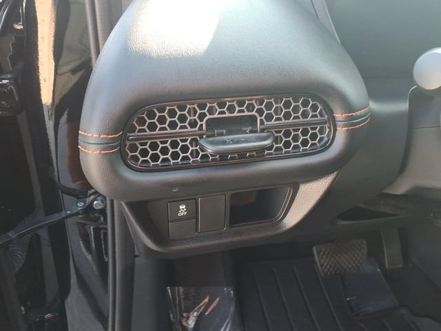 Used 2025 Honda HR-V Sport image 18