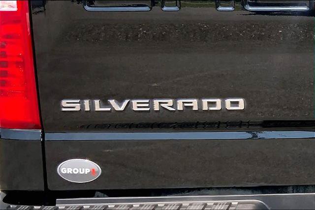 Used 2023 Chevrolet Silverado 1500 Custom AWD/4WD image 10