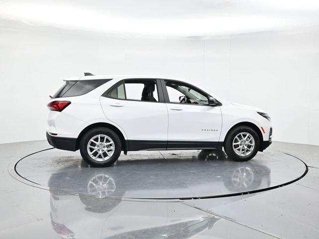 Used 2024 Chevrolet Equinox LS w/ LS Convenience Package FWD video 2