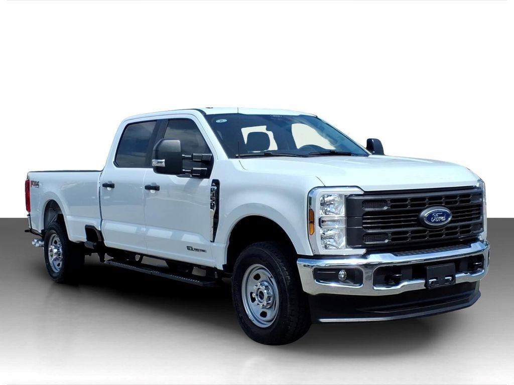 Certified 2025 Ford F350 XL w/ FX4 Off-Road Package