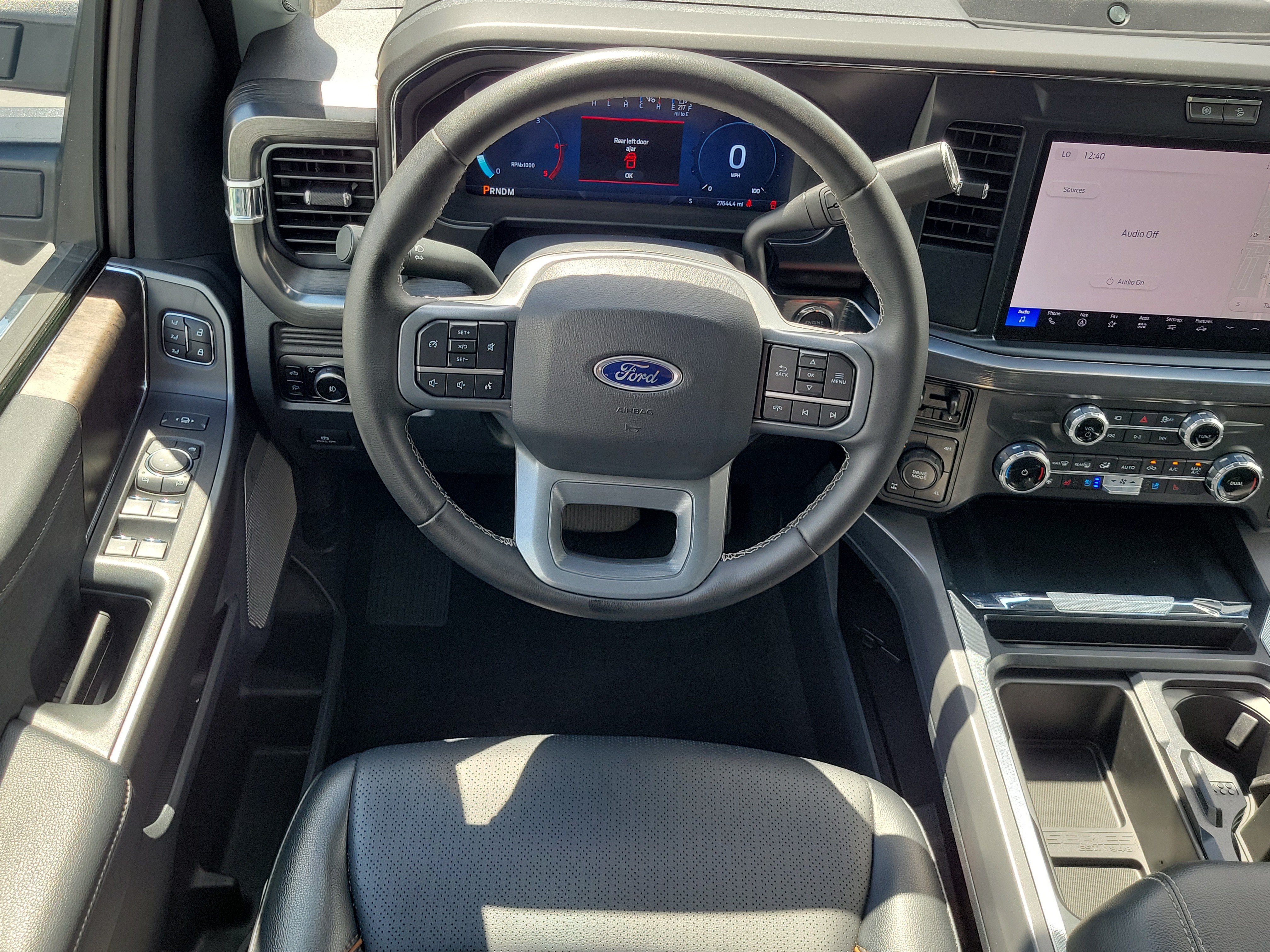 Certified 2025 Ford F250 Lariat w/ Chrome Package AWD/4WD image 16