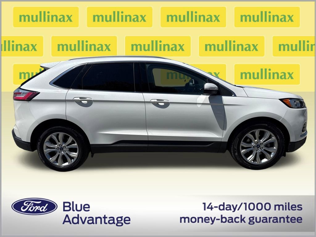 Certified 2020 Ford Edge Titanium FWD image 2
