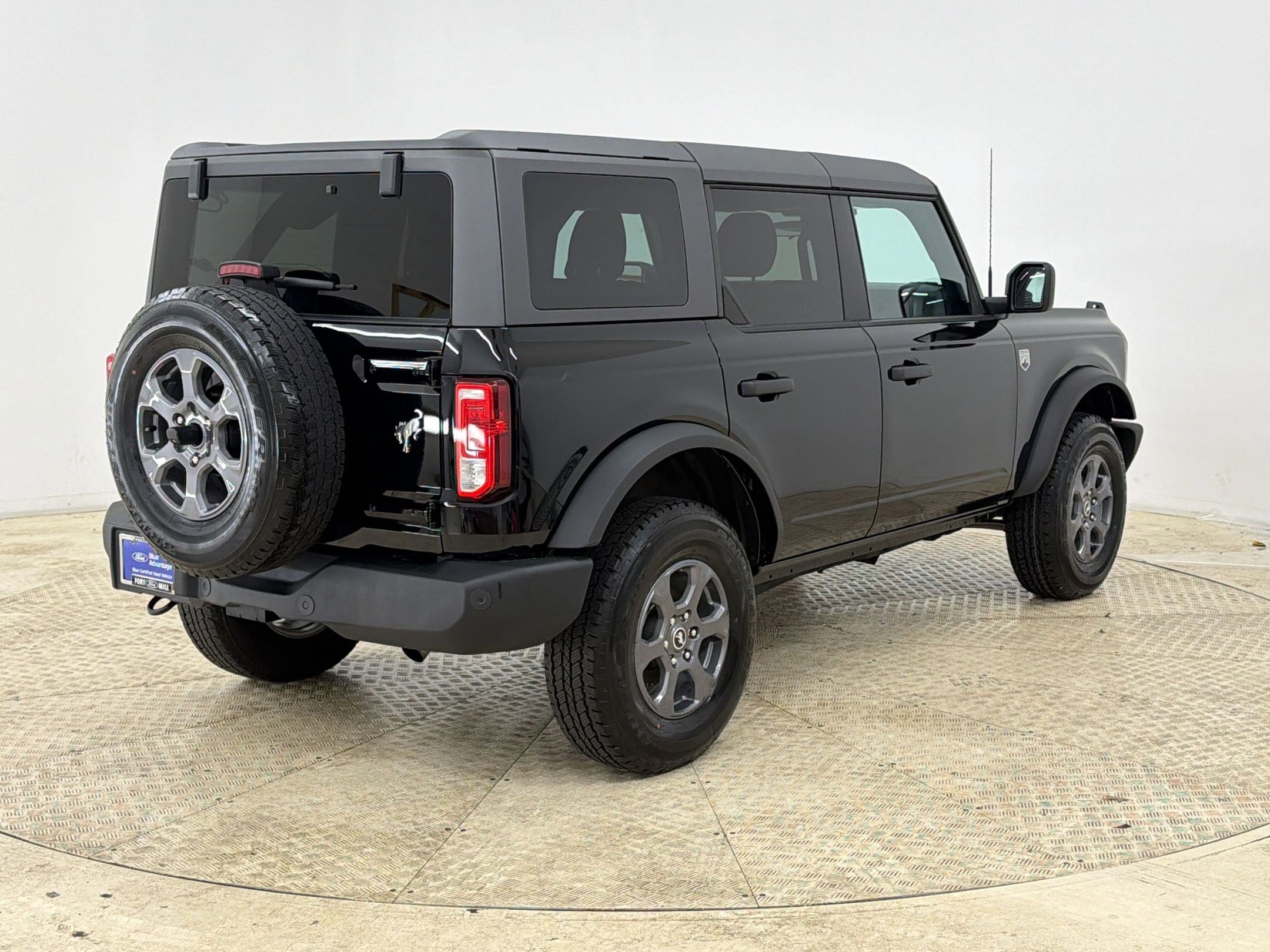 Certified 2025 Ford Bronco Big Bend image 9