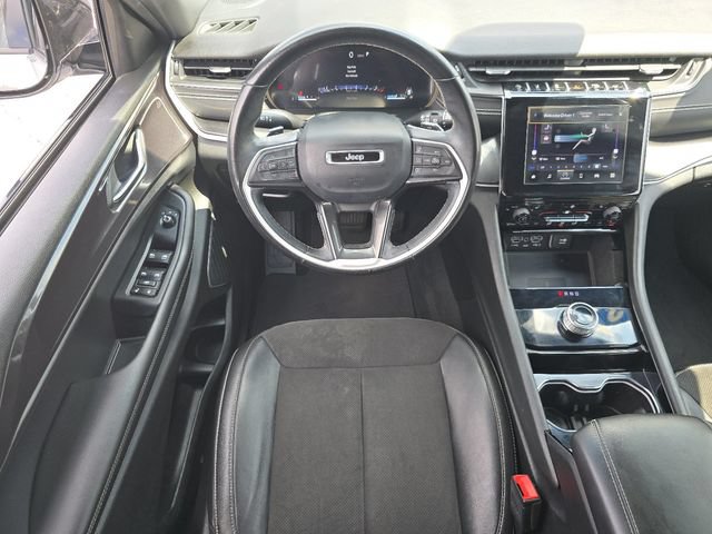 Used 2022 Jeep Grand Cherokee L Laredo AWD/4WD image 24