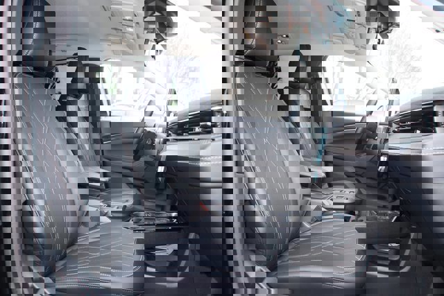 Certified 2025 Ford Mustang Mach-E Select w/ Comfort Package Lite image 11