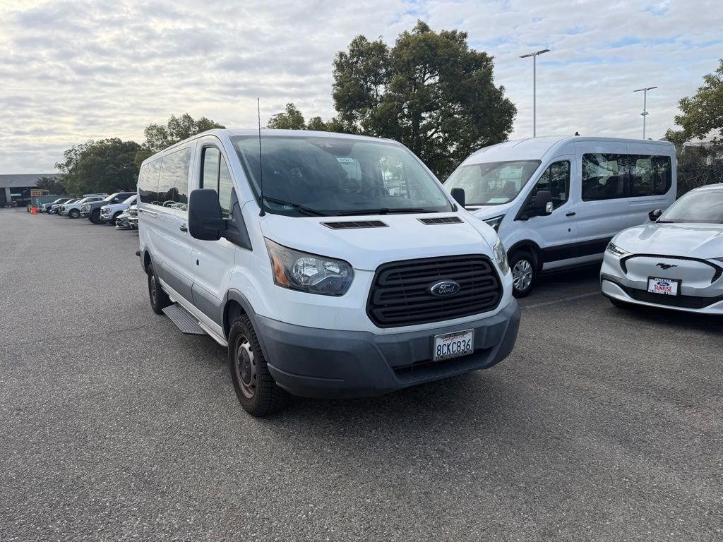 Certified 2017 Ford Transit 350 XL RWD image 3