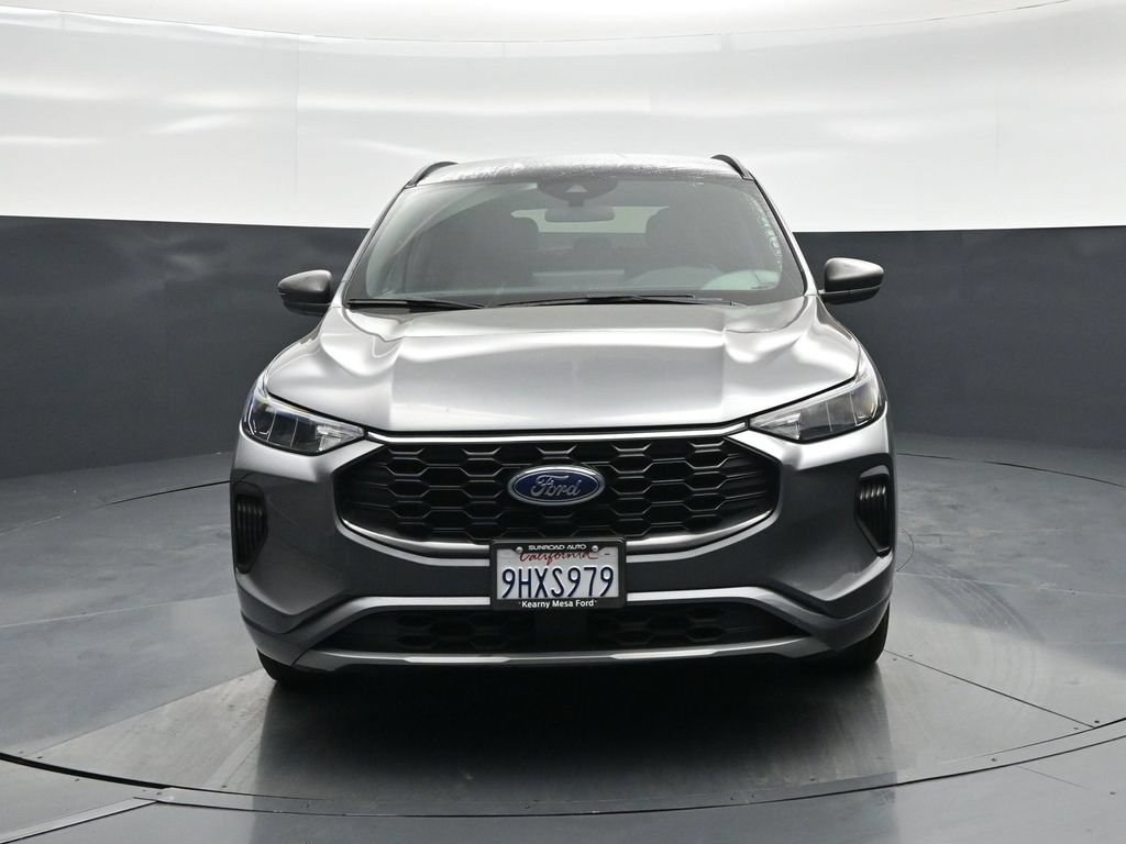 Certified 2023 Ford Escape ST-Line w/ Tech Pack #1 FWD image 23