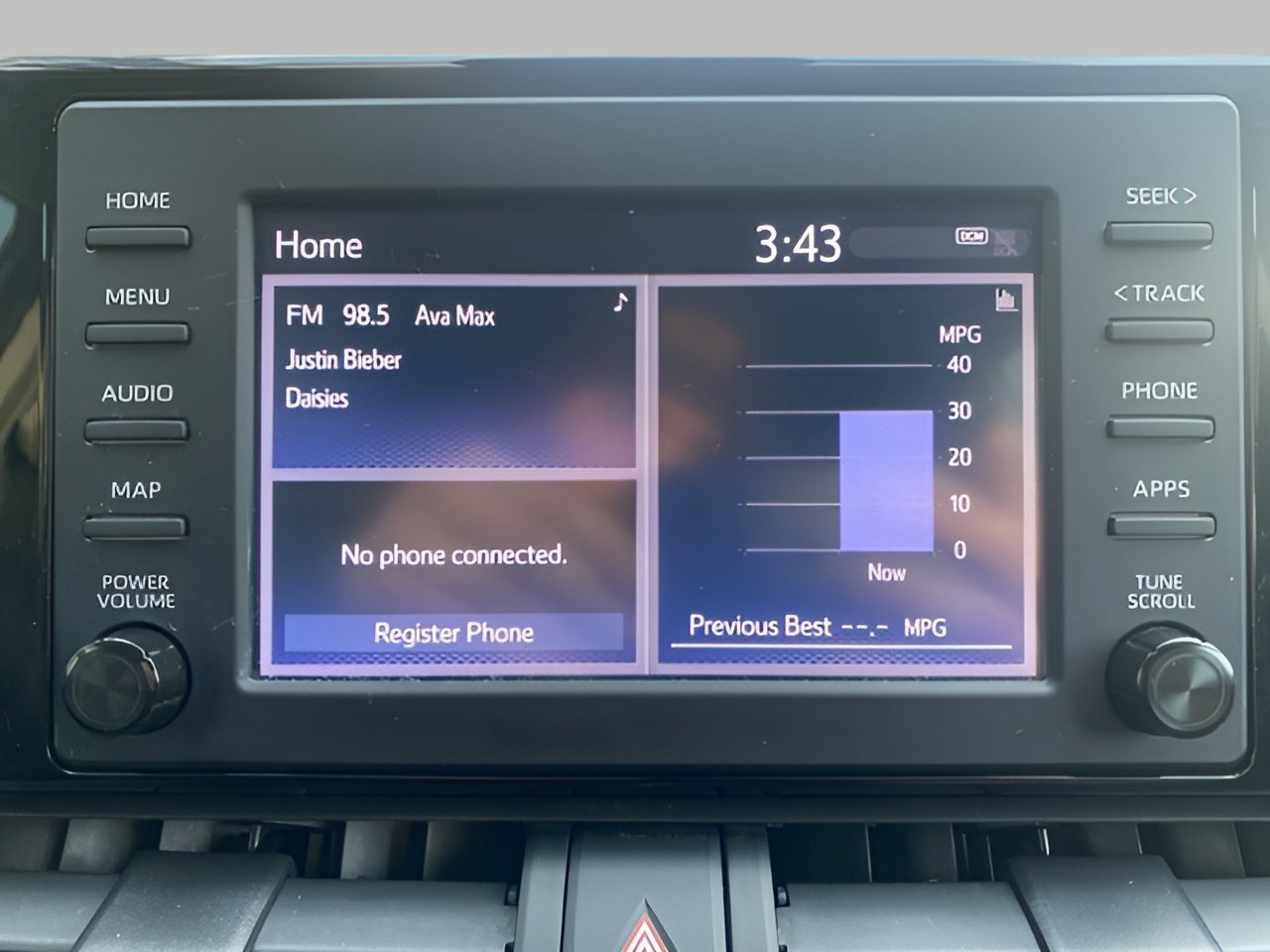 Used 2019 Toyota RAV4 LE image 20
