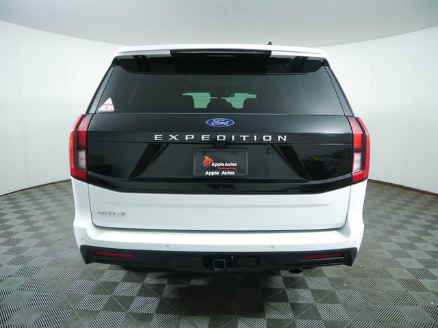Certified 2025 Ford Expedition Active AWD/4WD image 6