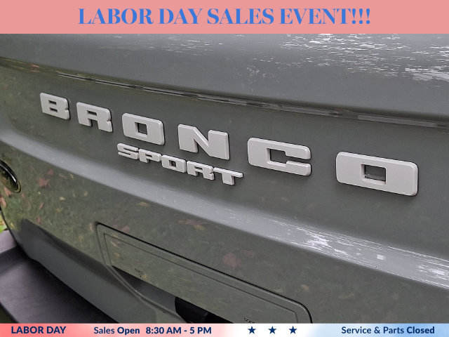 Certified 2024 Ford Bronco Sport Outer Banks w/ Tech Package AWD/4WD image 12
