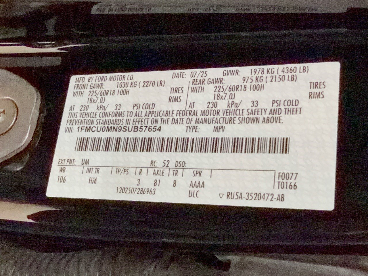Certified 2025 Ford Escape ST-Line FWD image 32
