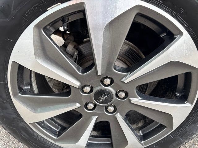 Certified 2023 Ford Escape Platinum AWD/4WD image 12
