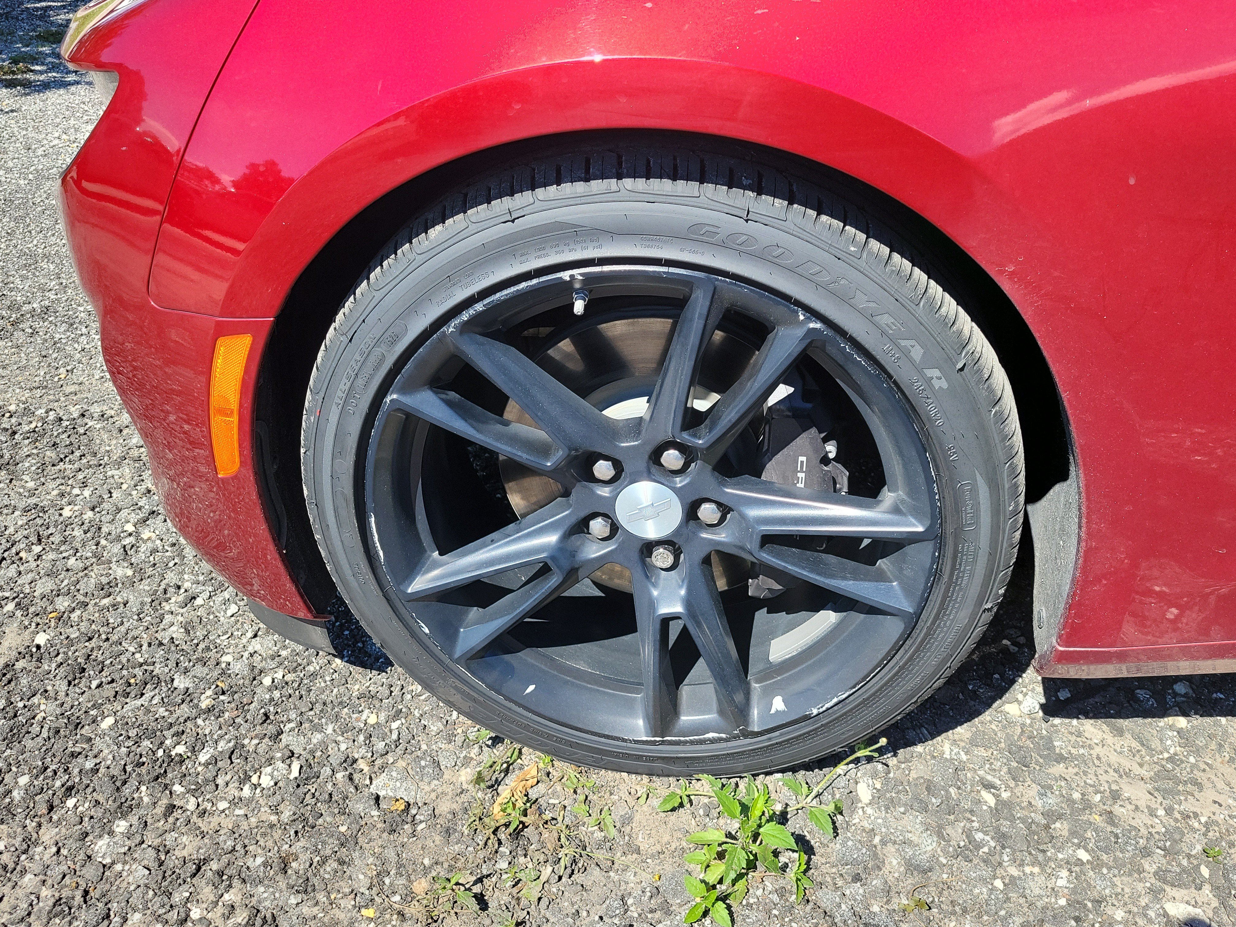 Used 2023 Chevrolet Camaro LT w/ Technology Package RWD image 4