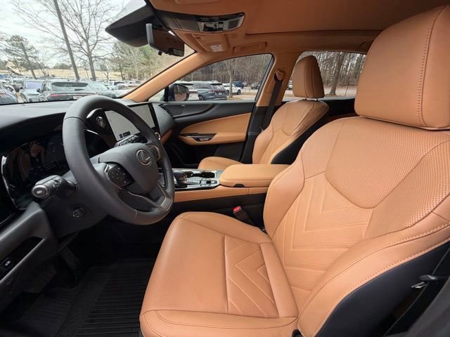 Used 2025 Lexus NX 350 AWD w/ Luxury Package image 15