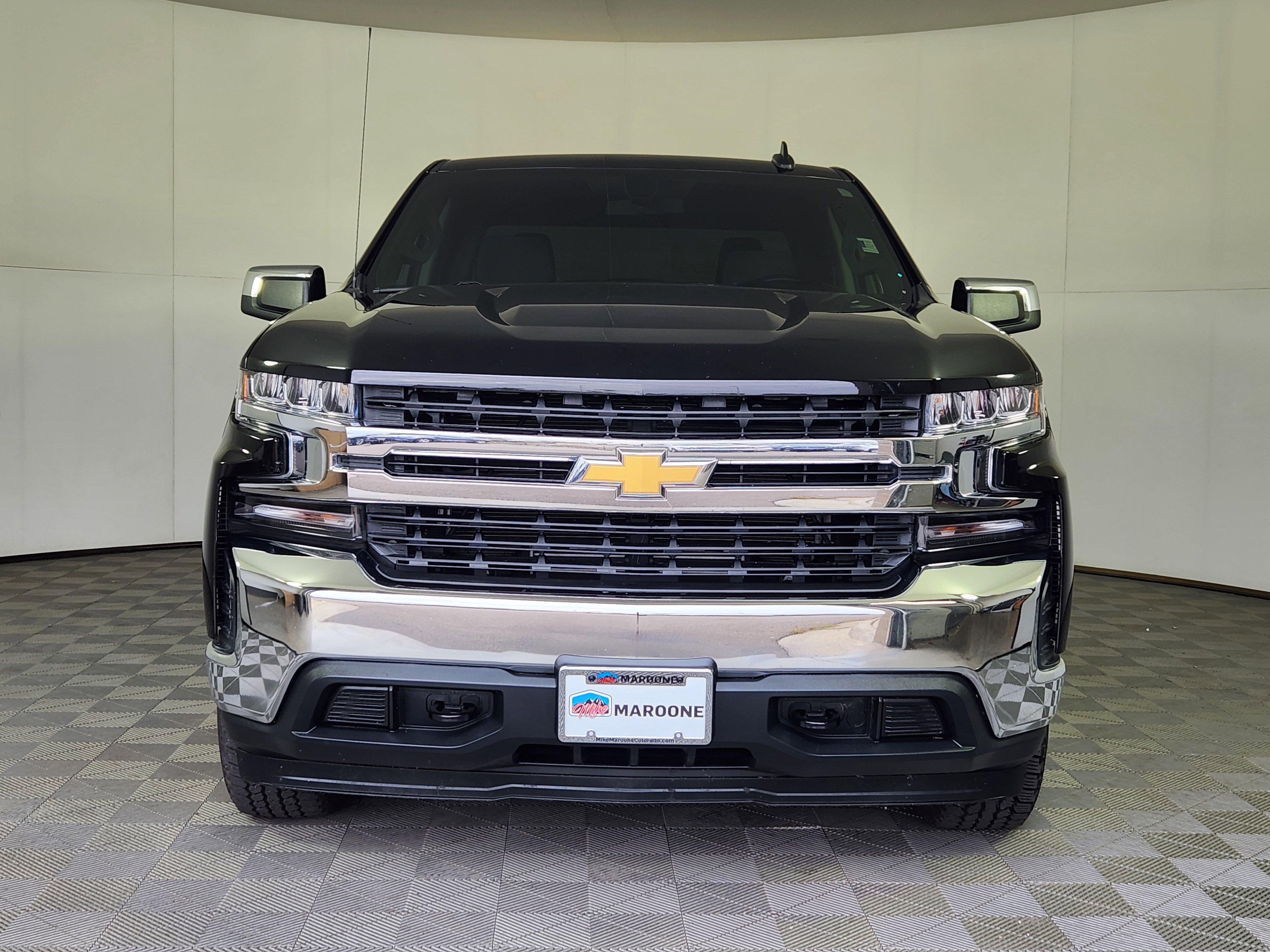 Used 2019 Chevrolet Silverado 1500 LT image 2