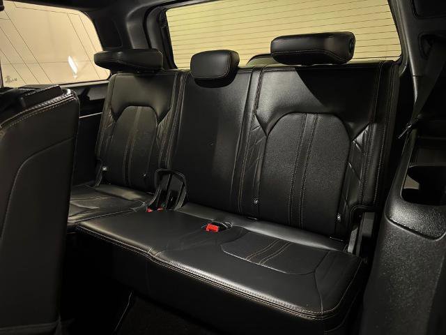 Certified 2022 Ford Expedition Platinum image 36