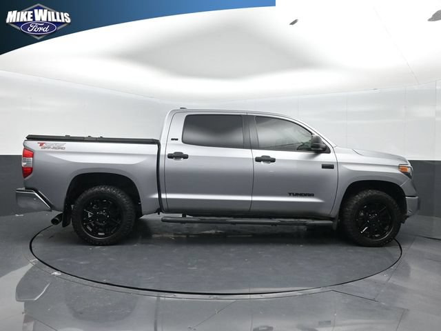 Used 2021 Toyota Tundra SR5 w/ SR5 Leather Package AWD/4WD image 8
