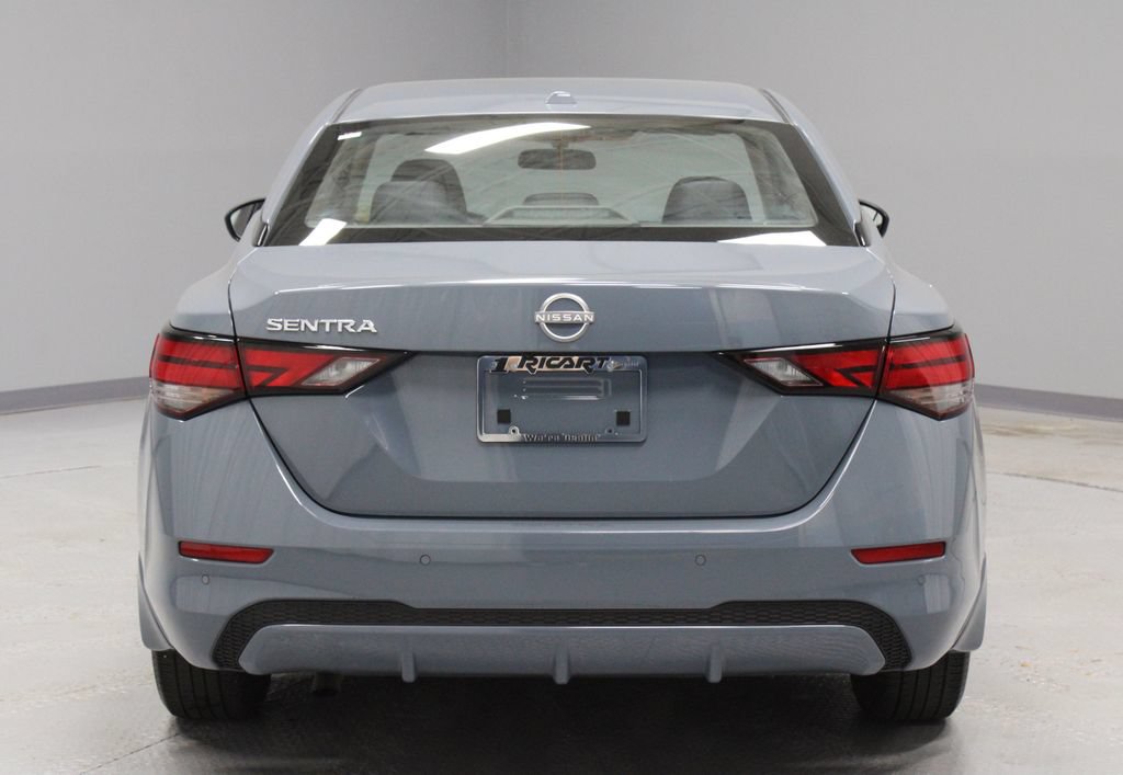 Used 2025 Nissan Sentra SV w/ Trunk Package FWD image 9