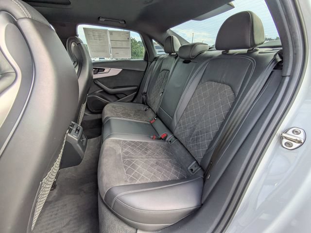 Used 2020 Audi S4 Premium w/ Convenience Package AWD/4WD image 13