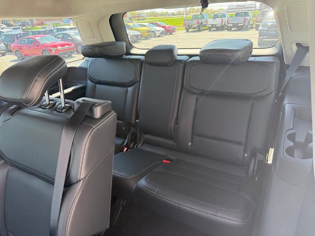 Certified 2025 Ford Expedition Platinum w/ Driver's Package image 14