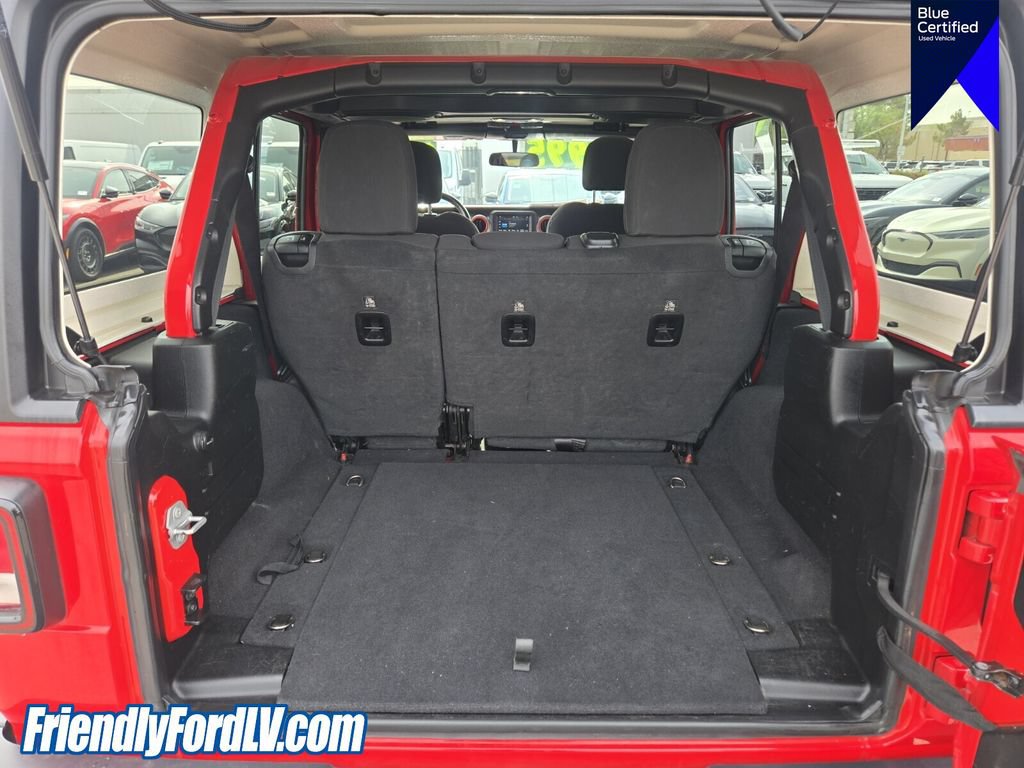 Used 2020 Jeep Wrangler Unlimited Sahara AWD/4WD image 18