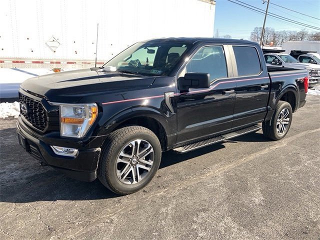 Certified 2022 Ford F150 XL w/ STX Appearance Package image 8