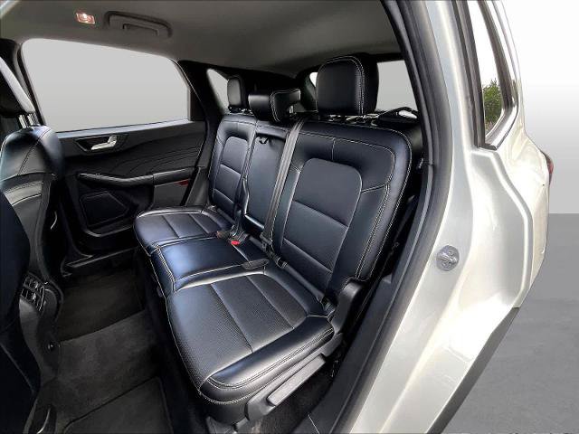 Certified 2024 Ford Escape Platinum AWD/4WD image 24