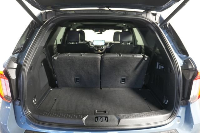 Certified 2025 Ford Explorer ST image 23