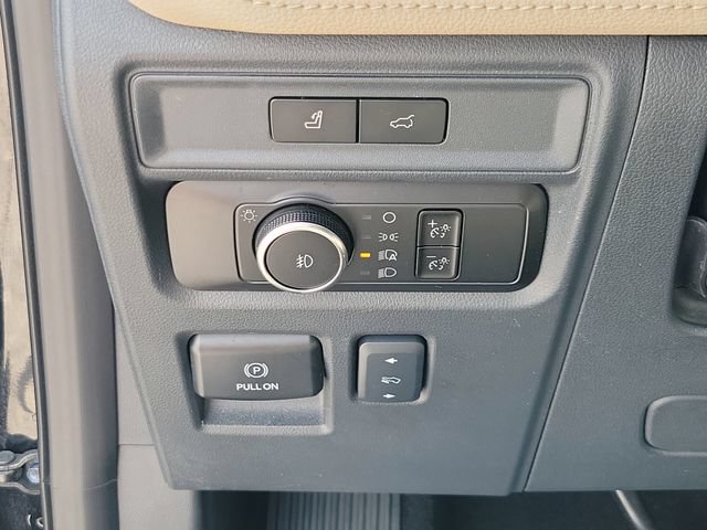 Certified 2024 Ford Expedition Max Limited RWD image 26