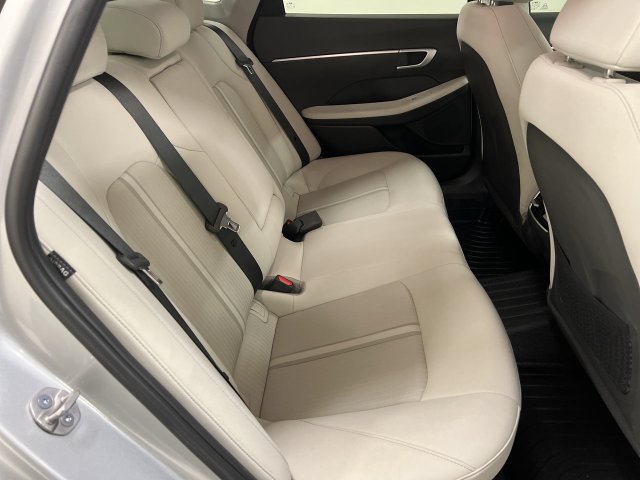 Used 2025 Hyundai Sonata SEL FWD image 7