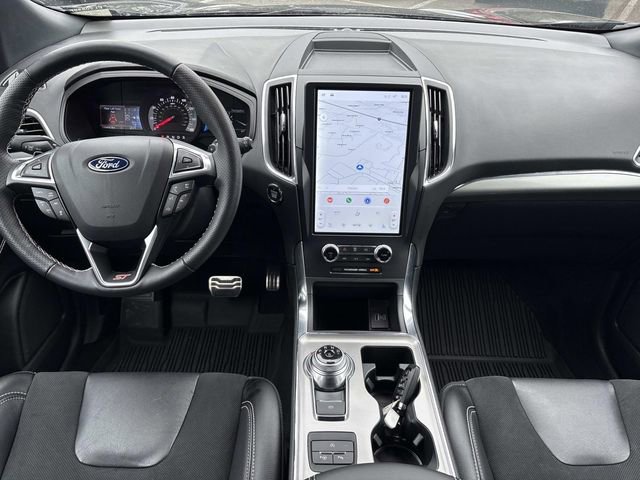 Certified 2024 Ford Edge ST w/ Equipment Group 401A image 17