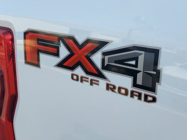Certified 2022 Ford F350 Platinum AWD/4WD image 7