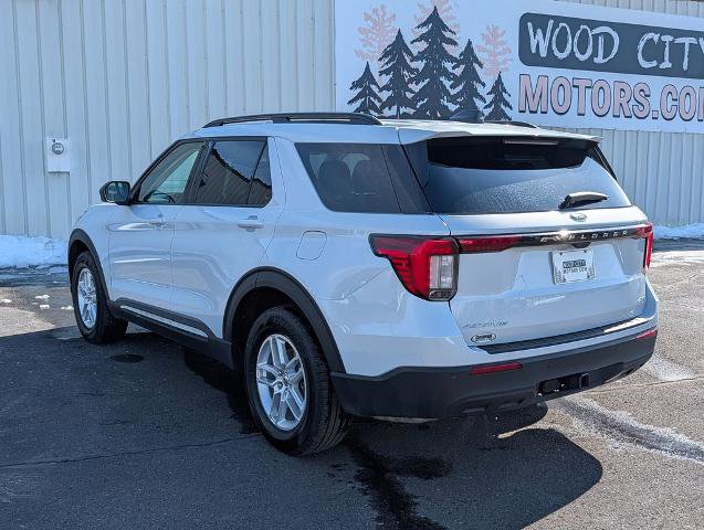 Certified 2025 Ford Explorer Active image 7