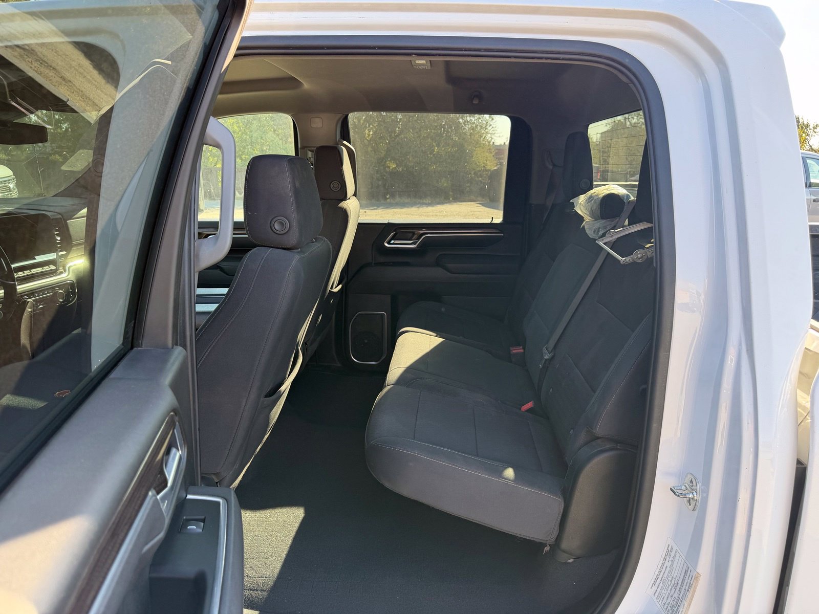 Used 2025 Chevrolet Silverado 2500 LT AWD/4WD image 12