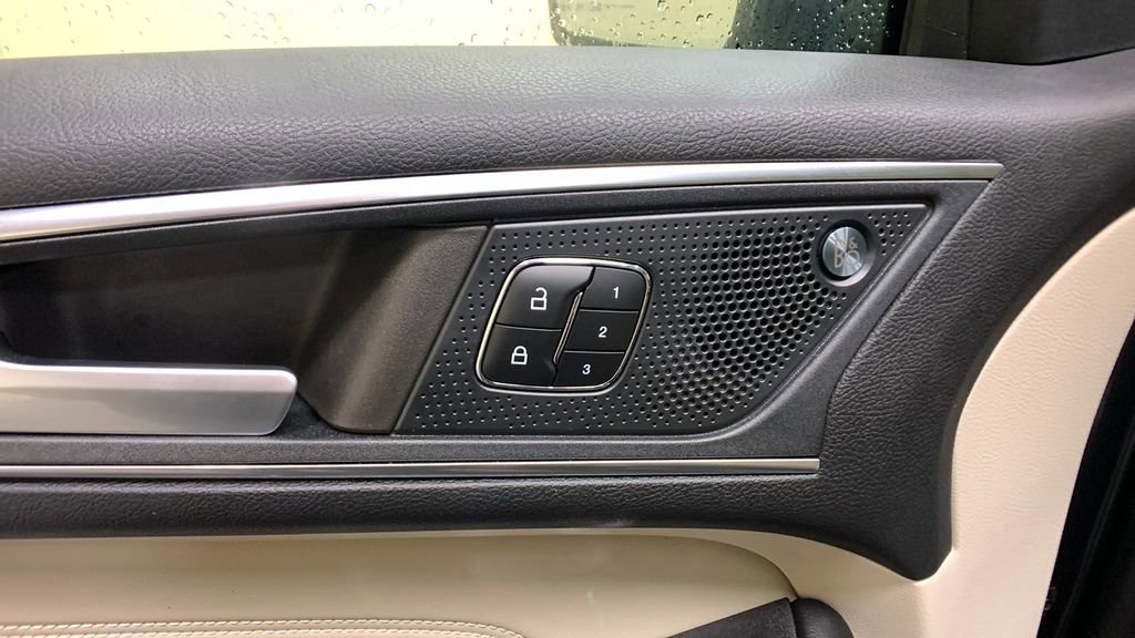 Certified 2023 Ford Edge Titanium w/ Equipment Group 301A image 31