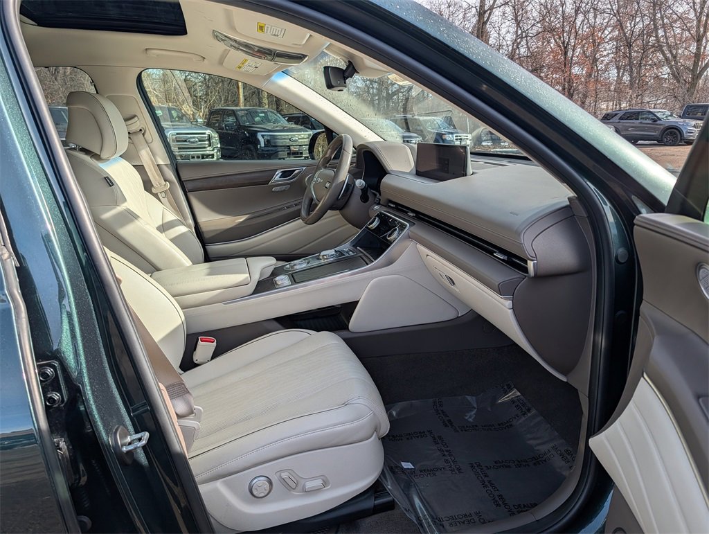 Used 2023 Genesis GV80 2.5T w/ Prestige Package image 8