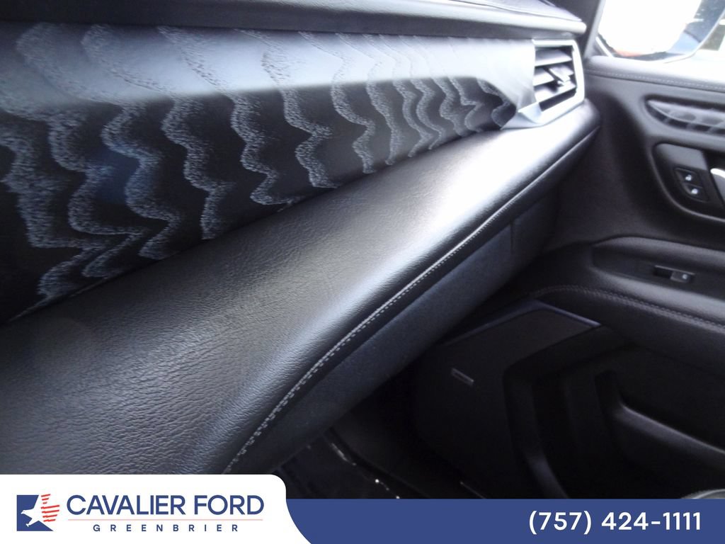 Used 2022 GMC Yukon XL Denali AWD/4WD image 40