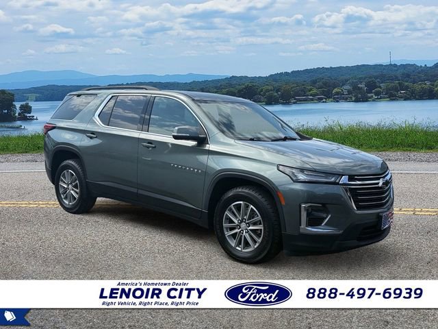 Used 2023 Chevrolet Traverse LT FWD image 1