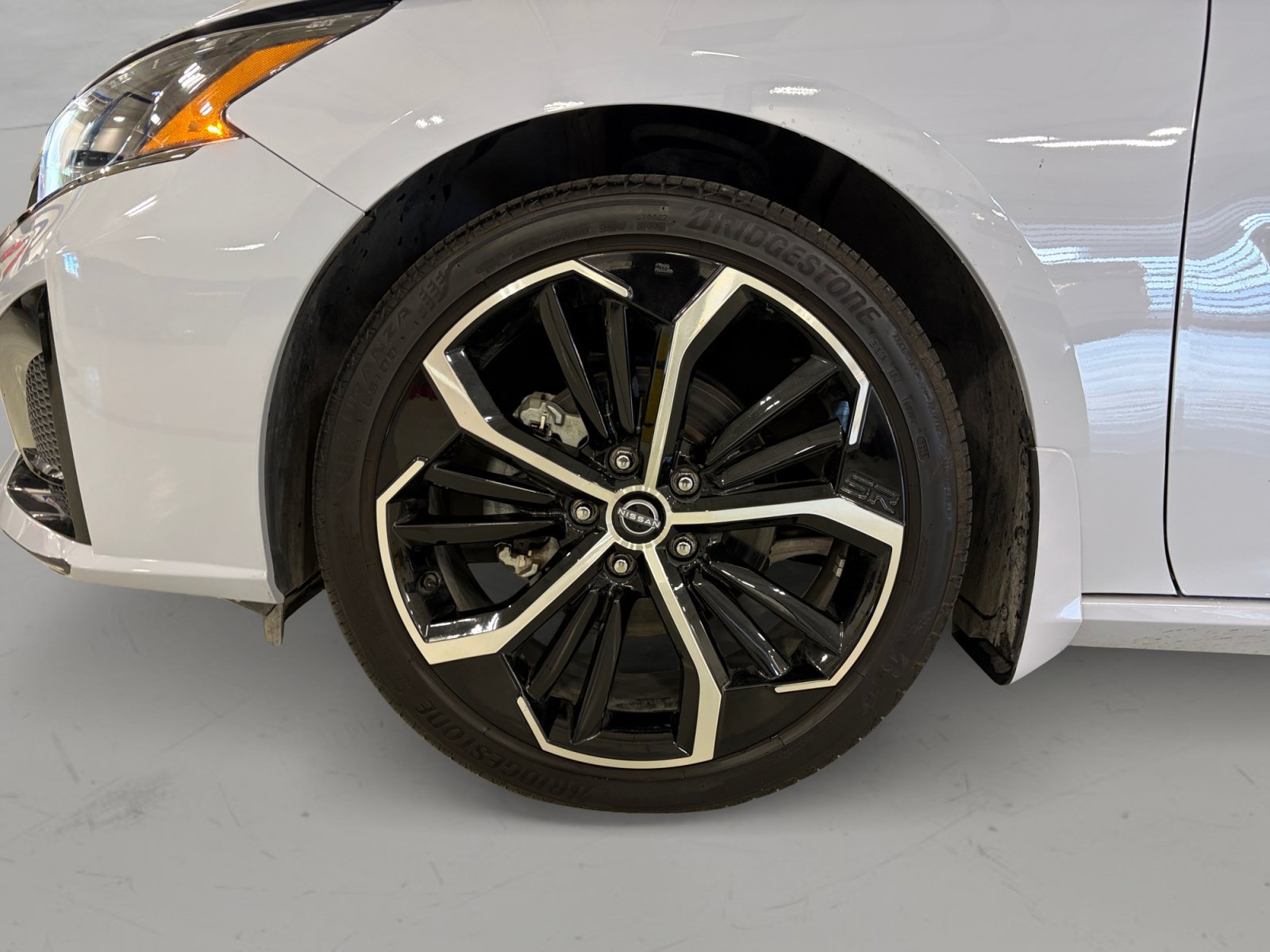 Used 2025 Nissan Altima 2.5 SR w/ SR Premium Package FWD image 9