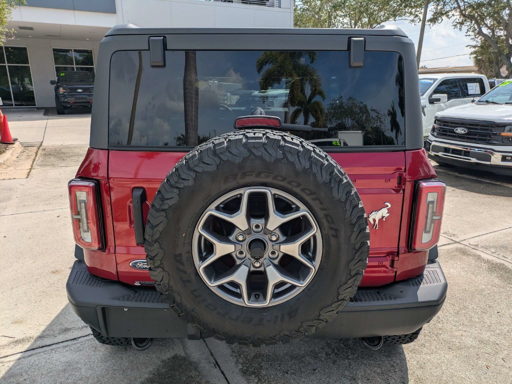 Certified 2025 Ford Bronco Badlands AWD/4WD image 5
