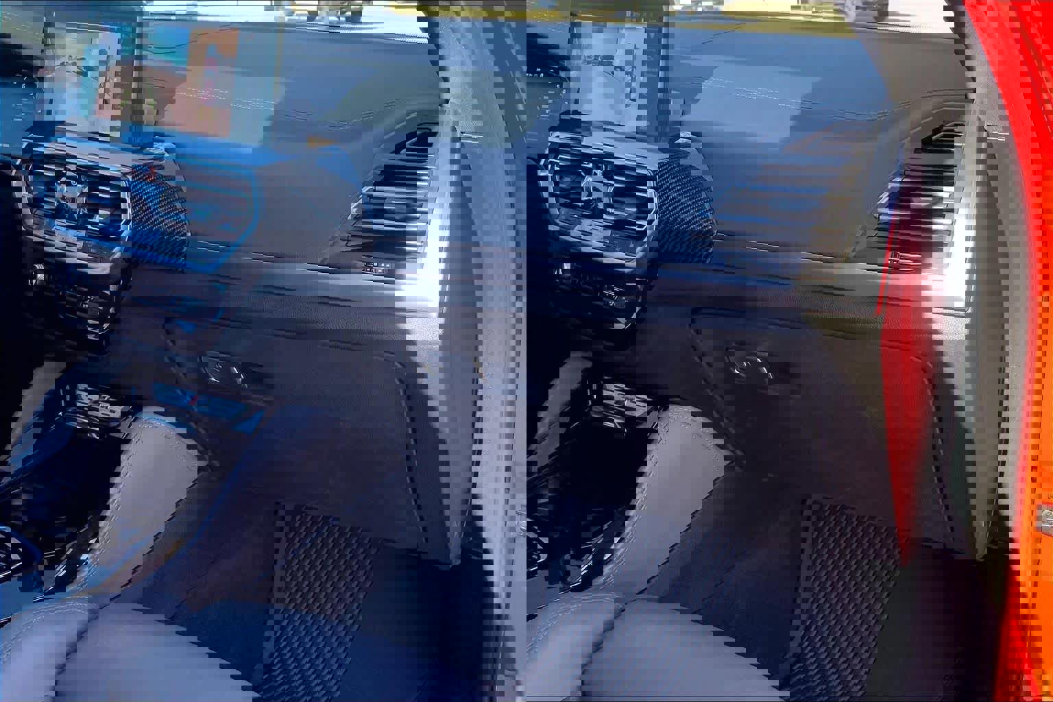 Used 2024 BMW X4 M w/ Executive Package image 18