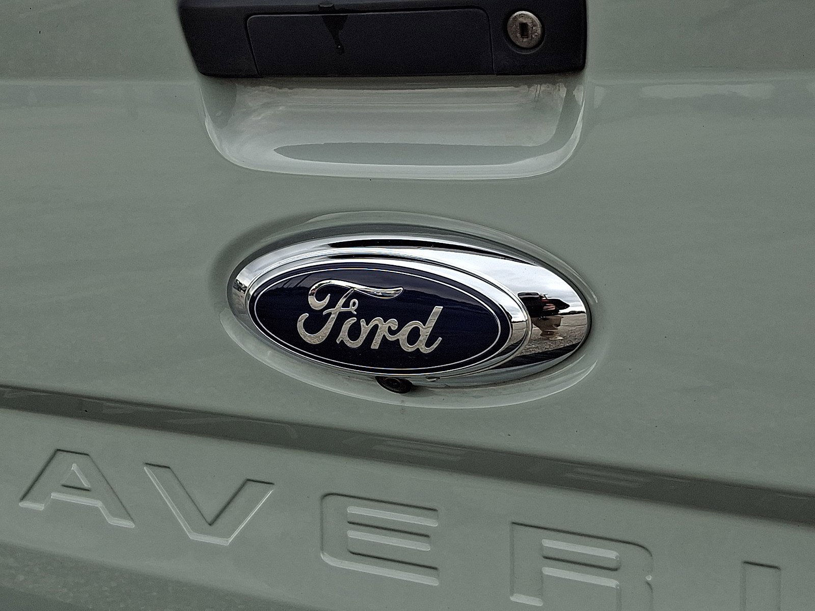 Certified 2024 Ford Maverick XLT w/ XLT Luxury Package FWD image 30