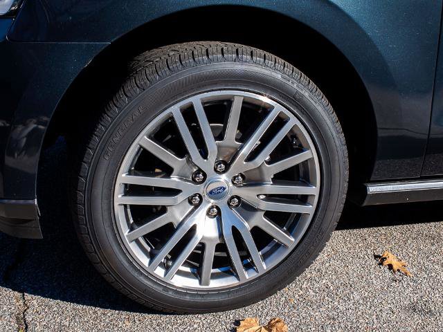 Certified 2024 Ford Expedition Limited image 5